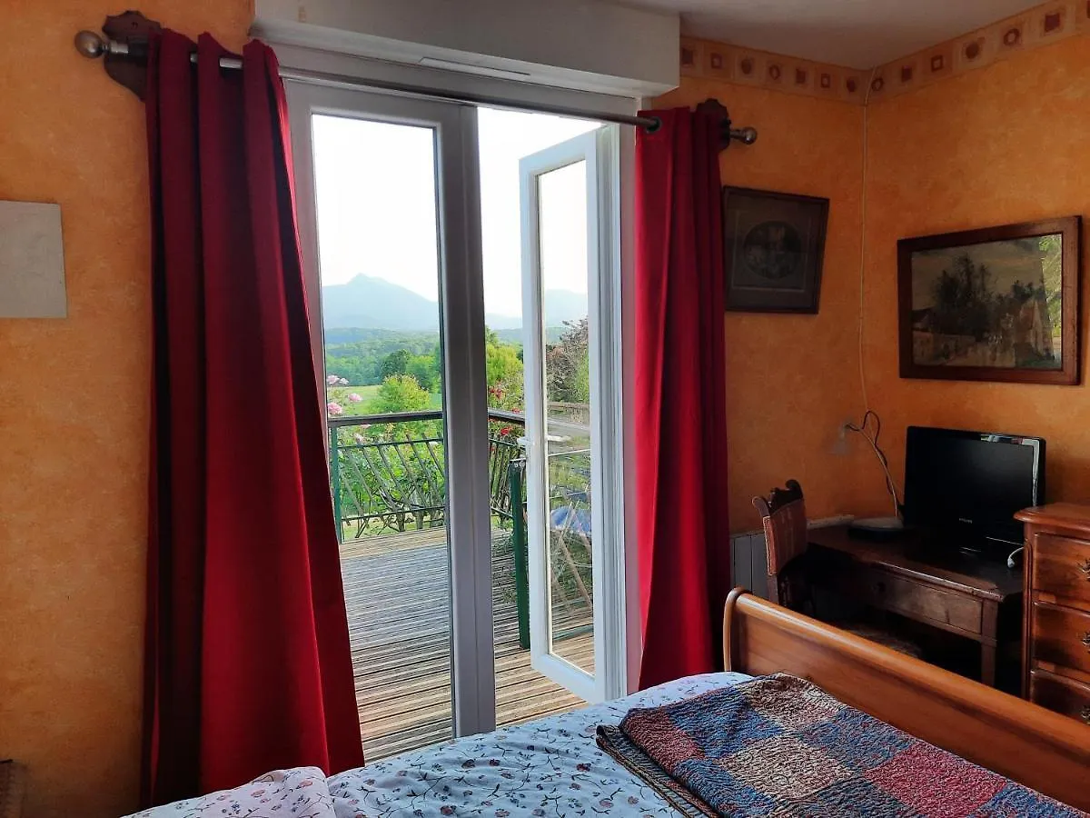 Le Petit Chalet Du Herisson-Panorama Unique Sur Les Pyrenees !!! Montespan 0*,