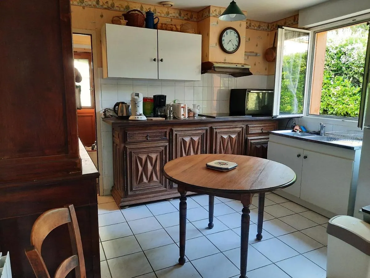 펜션 Le Petit Chalet Du Herisson-Panorama Unique Sur Les Pyrenees !!! Montespan
